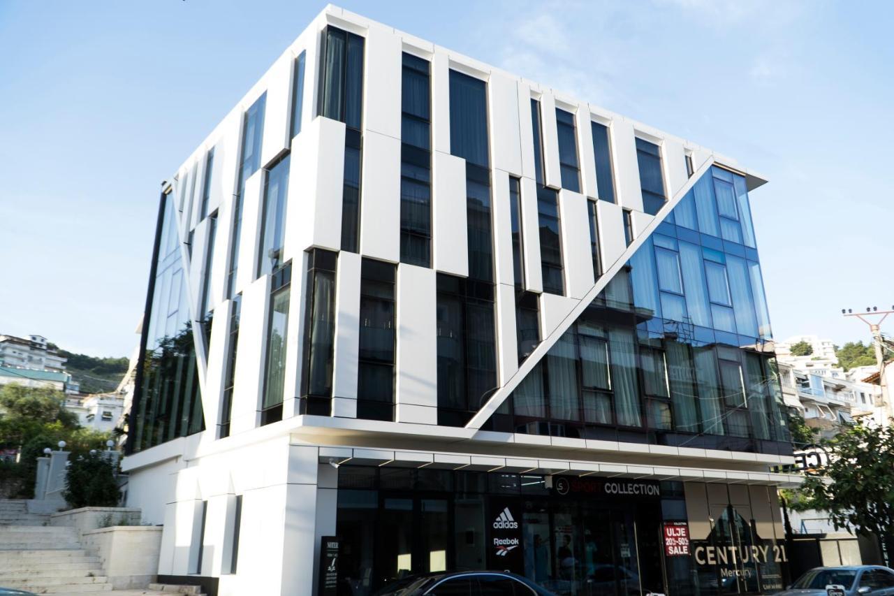 Center Hotel Саранде Екстериор снимка