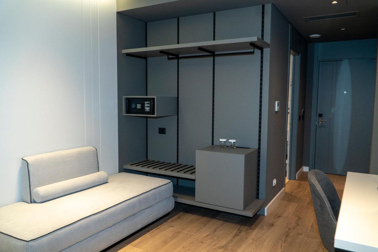 Center Hotel Саранде Екстериор снимка