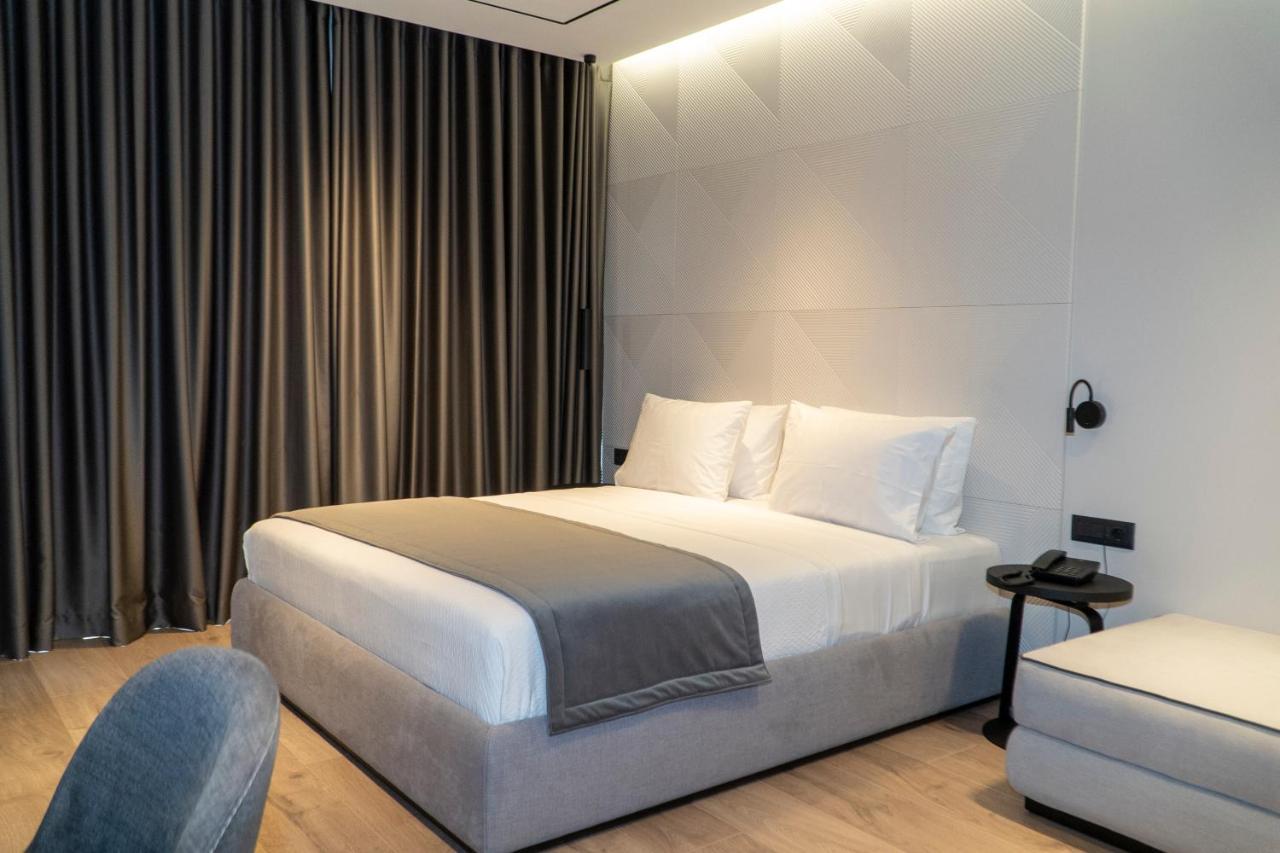 Center Hotel Саранде Екстериор снимка