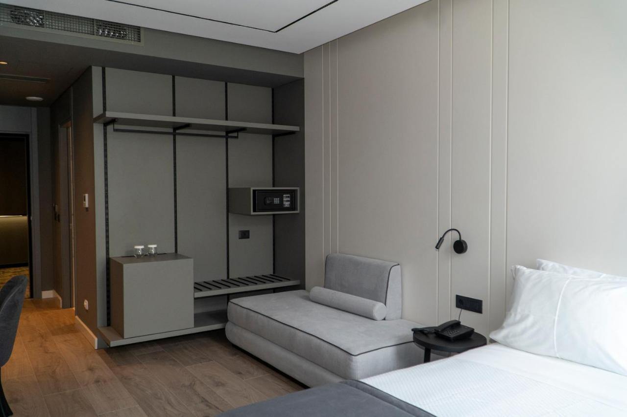 Center Hotel Саранде Екстериор снимка
